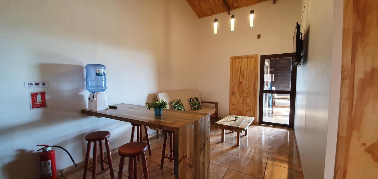 Apartamentos Tupuna Lodge 앙가로아 외부 사진